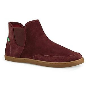 Sanuk deals