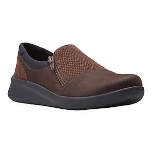 clarks shoes student discount
