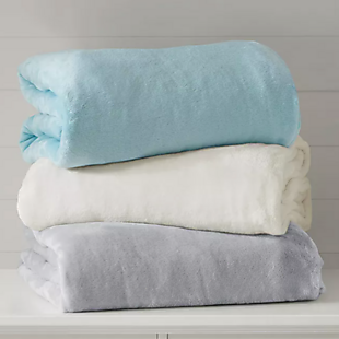 60-70% Off Weighted Blankets