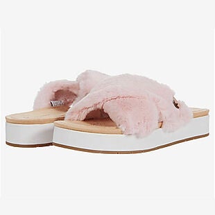 Koolaburra by UGG Slippers $25 Shipped