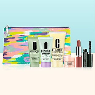 $15 Off $75 Clinique Purchase + Free Gift