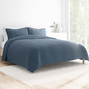 73% Off Quilted Coverlets in New Styles