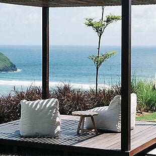 Travelzoo deals