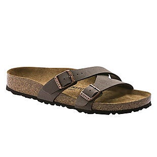 https://www.bradsdeals.com/stores/gilt-groupe