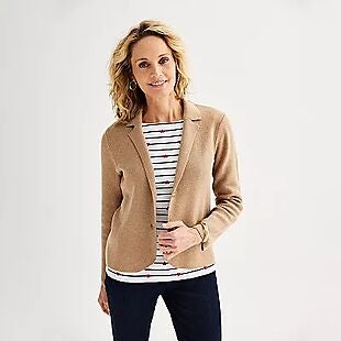 Get a Deal on Croft Barrow Sweater Blazer 35 February 2024