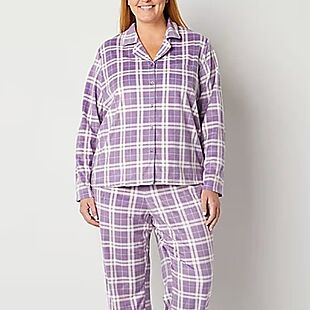2pc Plus-Size Fleece Pajama Set $12