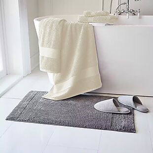 Fieldcrest Oversized Spa Bath Towels $8