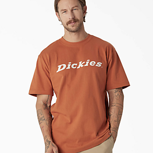 Dickies: Free Shipping on All Orders
