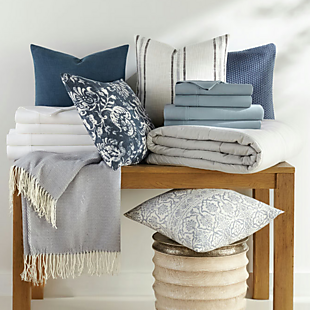 72% Off + Free Shipping at Linens & Hutch