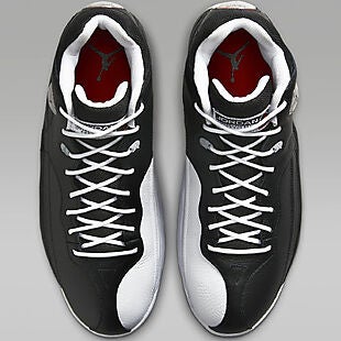 Nike: Up to 40% Off + 20% Off Jordan