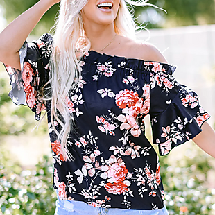 Floral Blouse $20 Shipped