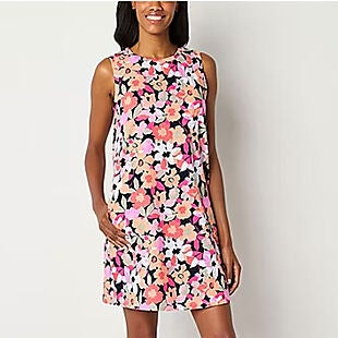 JCPenney: Floral Dresses from $19