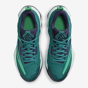 Nike Giannis Basketball Shoes $45