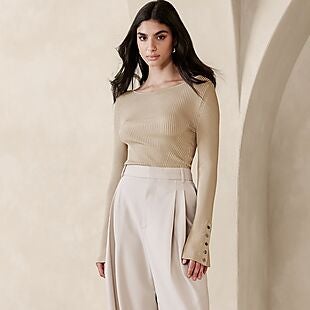 Banana Republic: Up to 70% Off Sale