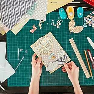 One-Year Craftsy Membership under $1!