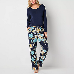 Up to 40% + 30% Off Liz Claiborne Sale