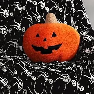 Halloween Pillows $10