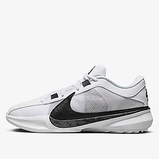 Nike: Up to 50% Off Shoe Markdowns