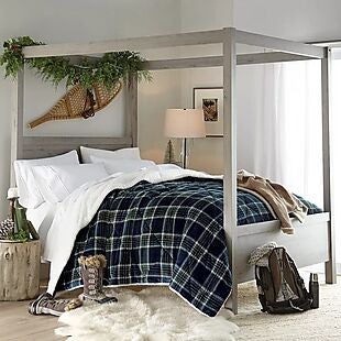 Up to 60% Off Holiday Bedding at JCPenney