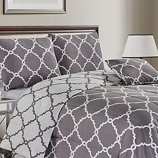 5pc Reversible Comforter Set $30