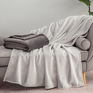 2pk Velvetsoft Throws $30