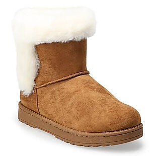 Kohl's: Women's Cozy Boots $13