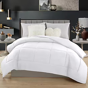 All-Season Queen-Size Comforter $22