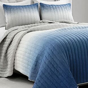 Lush Decor King Quilt Set $43