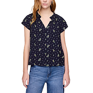 Gap Factory: Up to 70% Off + Free Ship