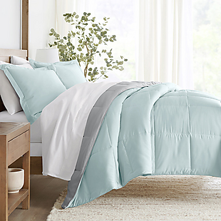 3pc Queen Reversible Comforter Sets $36