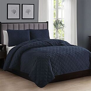 Microfiber Queen Quilt Sets from $29