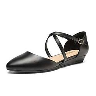 Women's Criss-Cross Flats $16