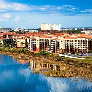 80% Off 3-Night Orlando Villa Stay