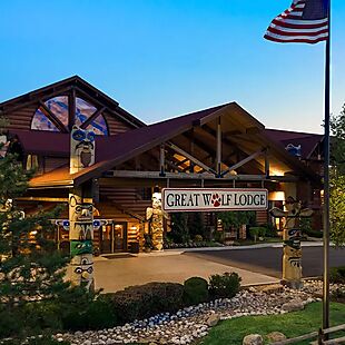 Up to 60% Off Great Wolf Lodge Stays