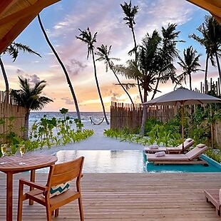 Travelzoo