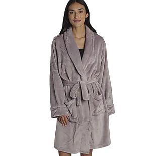 Etoile New York Velvet Robe $15