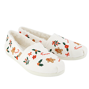 2 Pairs of TOMS Shoes $60 in 65+ Styles