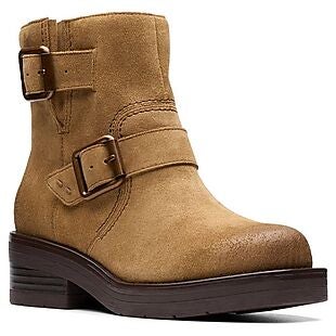 Up to 70% + 10% Off Clarks Boots & Shoes