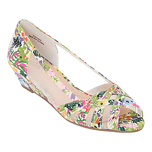 Up to 85% Off Women's Shoes at JCPenney