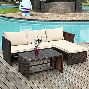 $400 Outdoor Patio Set Is $197 at Wayfair