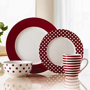 Nearly Half Off Pfaltzgraff Dinnerware
