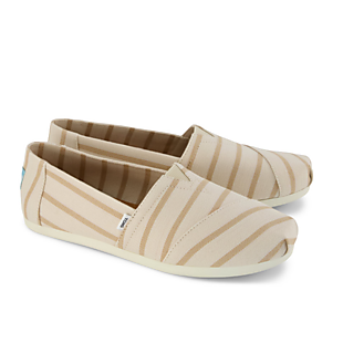 Extra 30% Off Sale TOMS With Code