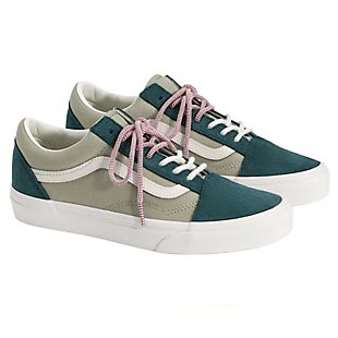 Vans Old Skool Shoes $24