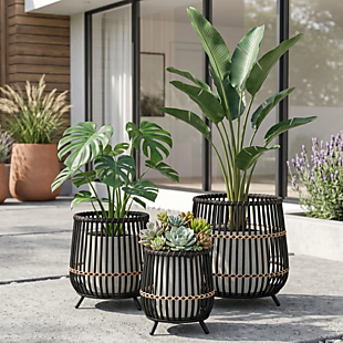 Style Any Space With 3 Planters for $39