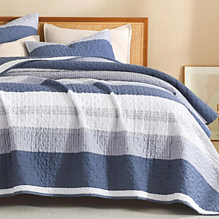 New at Brad's Deals! Quilt Sets from $22
