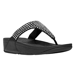 FitFlop, Clarks + More Are Up to 65% Off